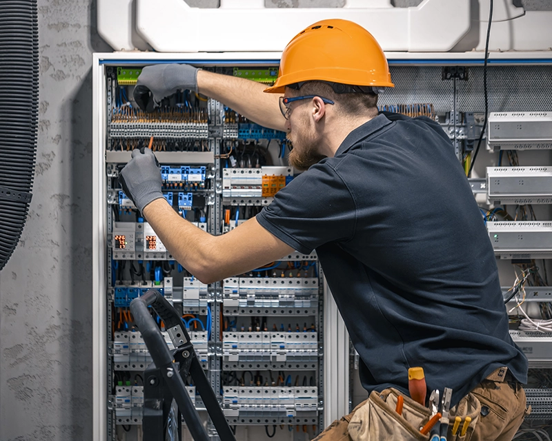 Trusted GTA Commercial Master Electricians & Repair Services